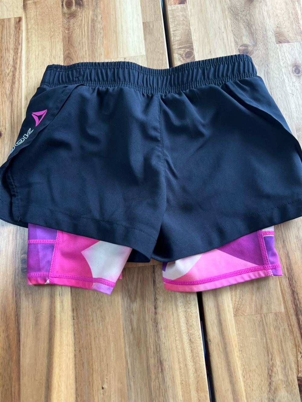Reebok Girls 6/6X Black Pink 2 in 1 Athletic Shorts Built In Liner - Picture 4 of 6
